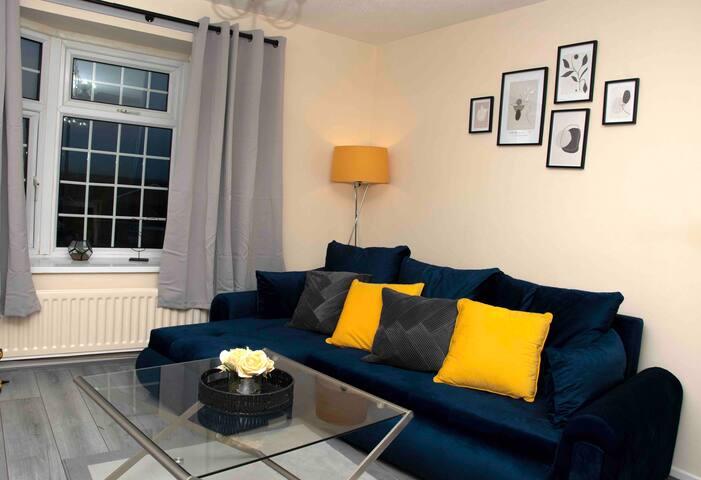 *Harmony's Home* 3-bedroom house in West Bromwich